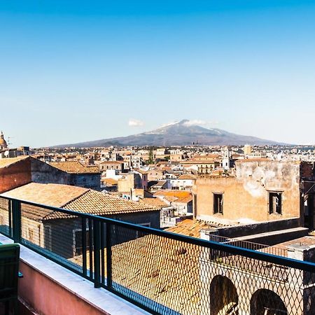 Apartmán Terrazza Con Vista Etna E Centro Storico By Wonderful Italy Katánie Exteriér fotografie